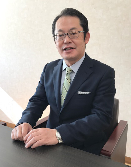 山梨ダイハツ販売株式会社 代表取締役社長 中島　健二