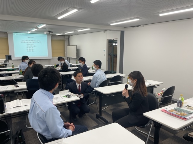 シニアコミュニケーター資格講習の様子