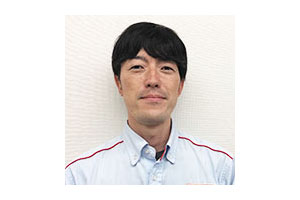 山梨ダイハツ 甲府店　工場長 松岡