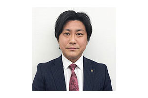山梨ダイハツ 南アルプス店　店長 佐藤